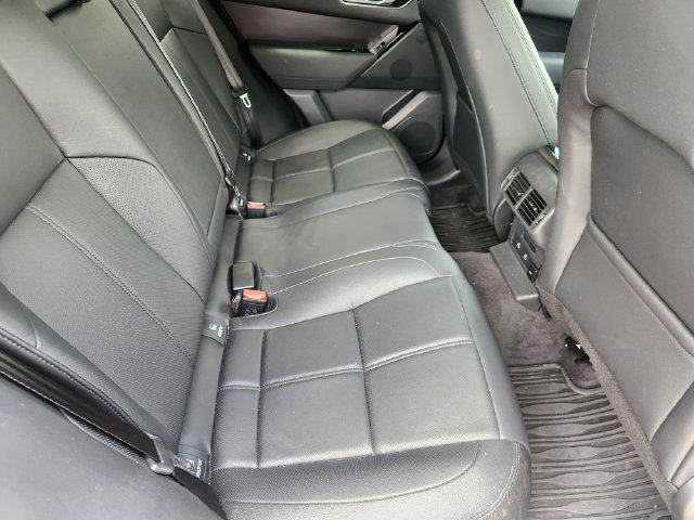 Used 2026 Land Rover Range Rover Velar Dynamic SE AWD/4WD image 31