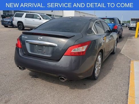 Used 2011 Nissan Maxima 3.5 SV w/ Sport Pkg FWD image 9