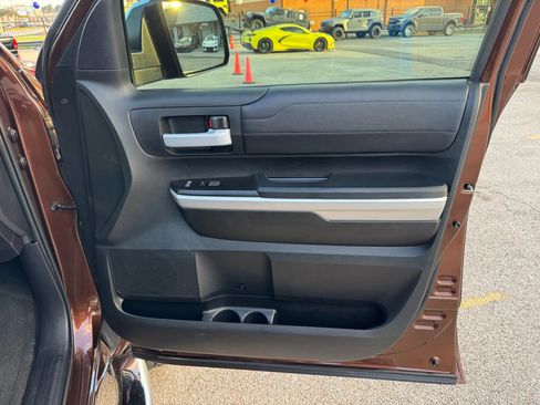 Used 2017 Toyota Tundra Limited image 17
