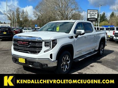 New 2025 GMC Sierra 1500 SLT w/ SLT Premium Package