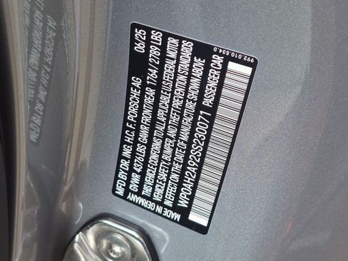 Certified 2025 Porsche 911 Carrera S RWD image 27