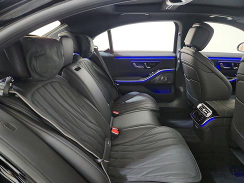 New 2026 Mercedes-Benz S 63 AMG S image 17