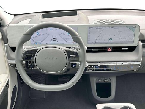 New 2024 Hyundai Ioniq 5 Limited image 17