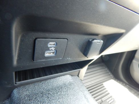 Used 2020 Ford F250 XL w/ Power Equipment Group RWD image 22