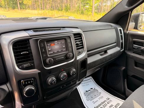 Used 2024 RAM 1500 Warlock RWD image 16
