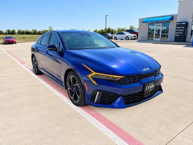 Used 2025 Kia K5 GT-Line w/ GT-Line Premium Package FWD image 1
