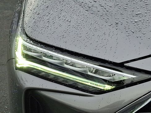 Certified 2024 Acura MDX SH-AWD w/ Technology Package image 9