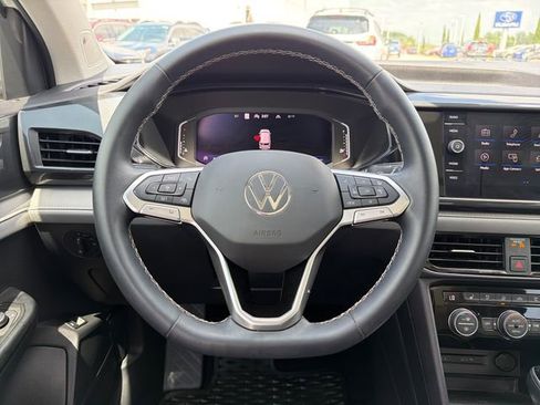 Used 2022 Volkswagen Taos SEL AWD/4WD image 10