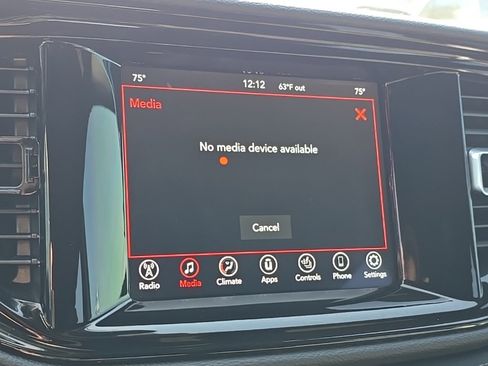 Used 2021 Dodge Durango SXT image 24