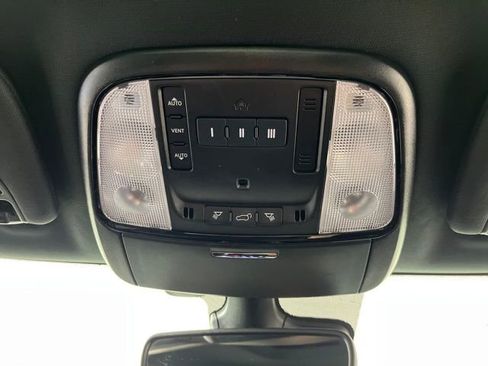 Used 2022 Dodge Durango GT image 33