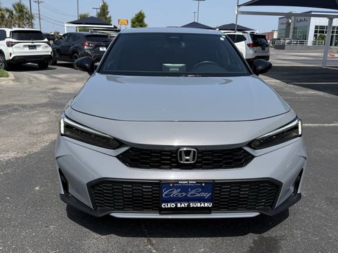 Used 2025 Honda Civic Sport image 2