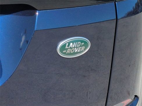 Used 2023 Land Rover Range Rover Evoque S image 13