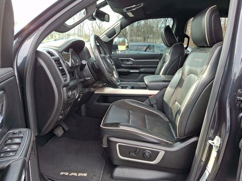 Certified 2019 RAM 1500 Laramie w/ Sport Appearance Package image 13