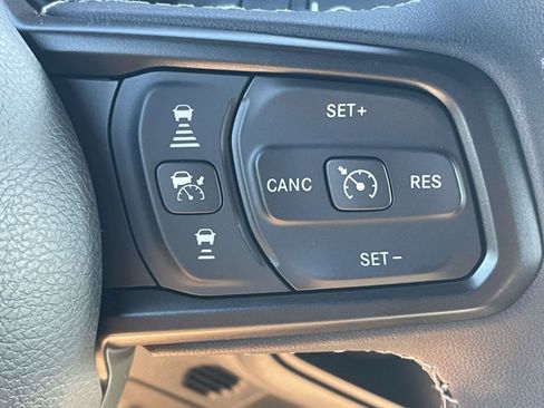 Used 2026 Jeep Wrangler Unlimited Sport AWD/4WD image 21