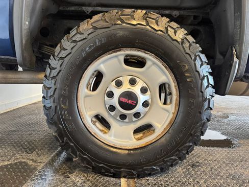 Used 2015 GMC Sierra 2500 4x4 Double Cab w/ Sierra Convenience Package image 29