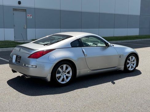 Used 2003 Nissan 350Z Touring RWD image 5