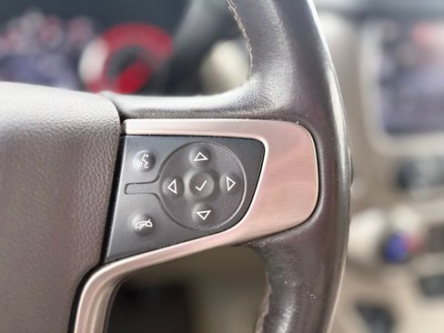 Used 2015 GMC Yukon XL Denali w/ Premium Package AWD/4WD image 18