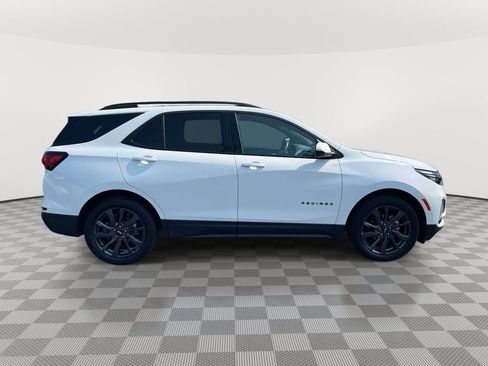 Used 2023 Chevrolet Equinox RS w/ RS Leather Package AWD/4WD image 4