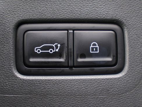 Certified 2025 Hyundai Santa Fe Limited image 55