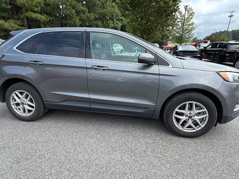 Used 2024 Ford Edge SEL AWD/4WD image 7