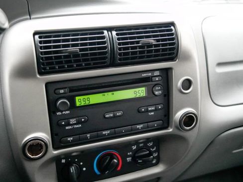 Used 2011 Ford Ranger XLT image 26