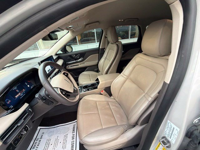 Used 2023 Lincoln Corsair Reserve w/ Equipment Group 201A AWD/4WD image 14