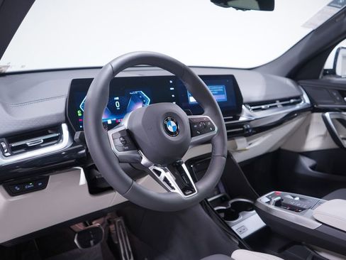 New 2026 BMW X2 xDrive28i w/ M Sport Package image 6