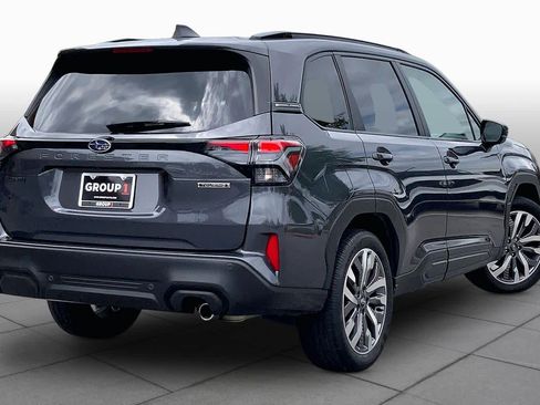 Used 2025 Subaru Forester Touring AWD/4WD image 13