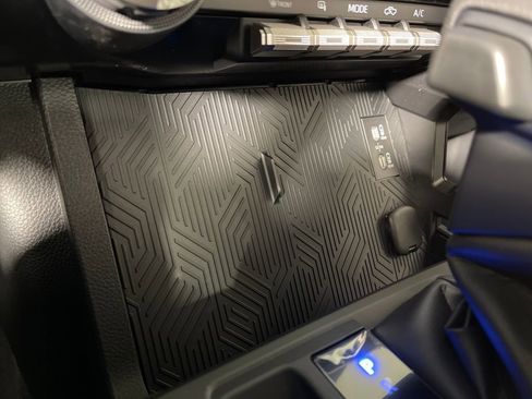 New 2025 Toyota Tacoma TRD Sport image 30