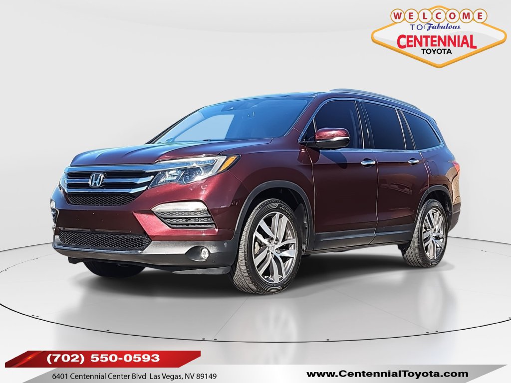 Used 2017 Honda Pilot Touring image 1
