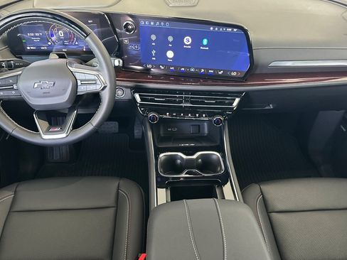 New 2026 Chevrolet Traverse Z71 w/ Enhanced Driving Package AWD/4WD image 15