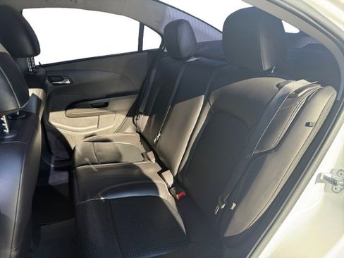 Used 2018 Chevrolet Sonic Premier image 11