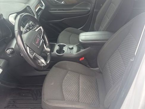 Used 2021 GMC Terrain SLE w/ Driver Convenience Package image 5