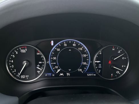 Used 2024 Buick Enclave Premium image 10