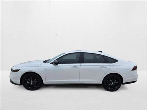 New 2025 Honda Accord SE image 5