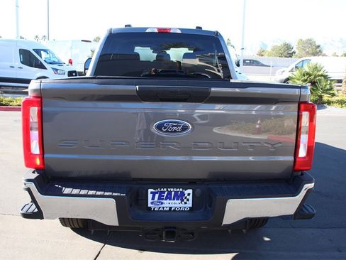 Certified 2024 Ford F250 XLT image 7