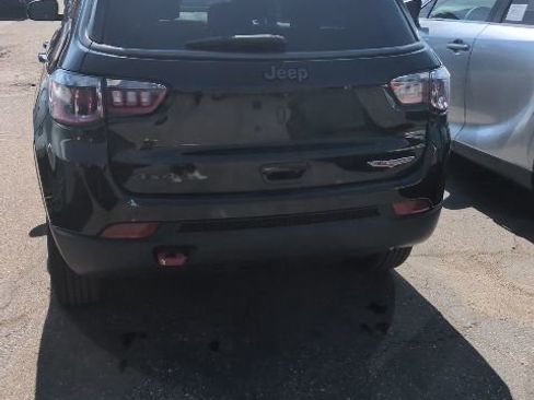 Used 2018 Jeep Compass Trailhawk w/ Leather Interior Group image 5