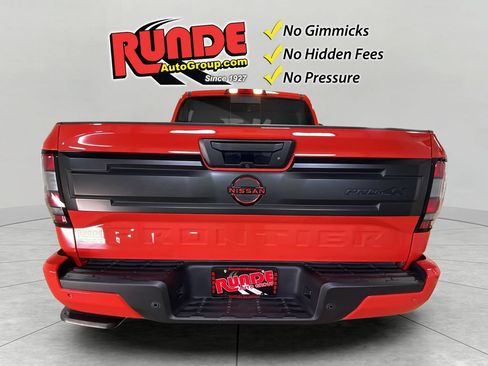Used 2025 Nissan Frontier PRO-4X w/ Interior Protection Package AWD/4WD image 5