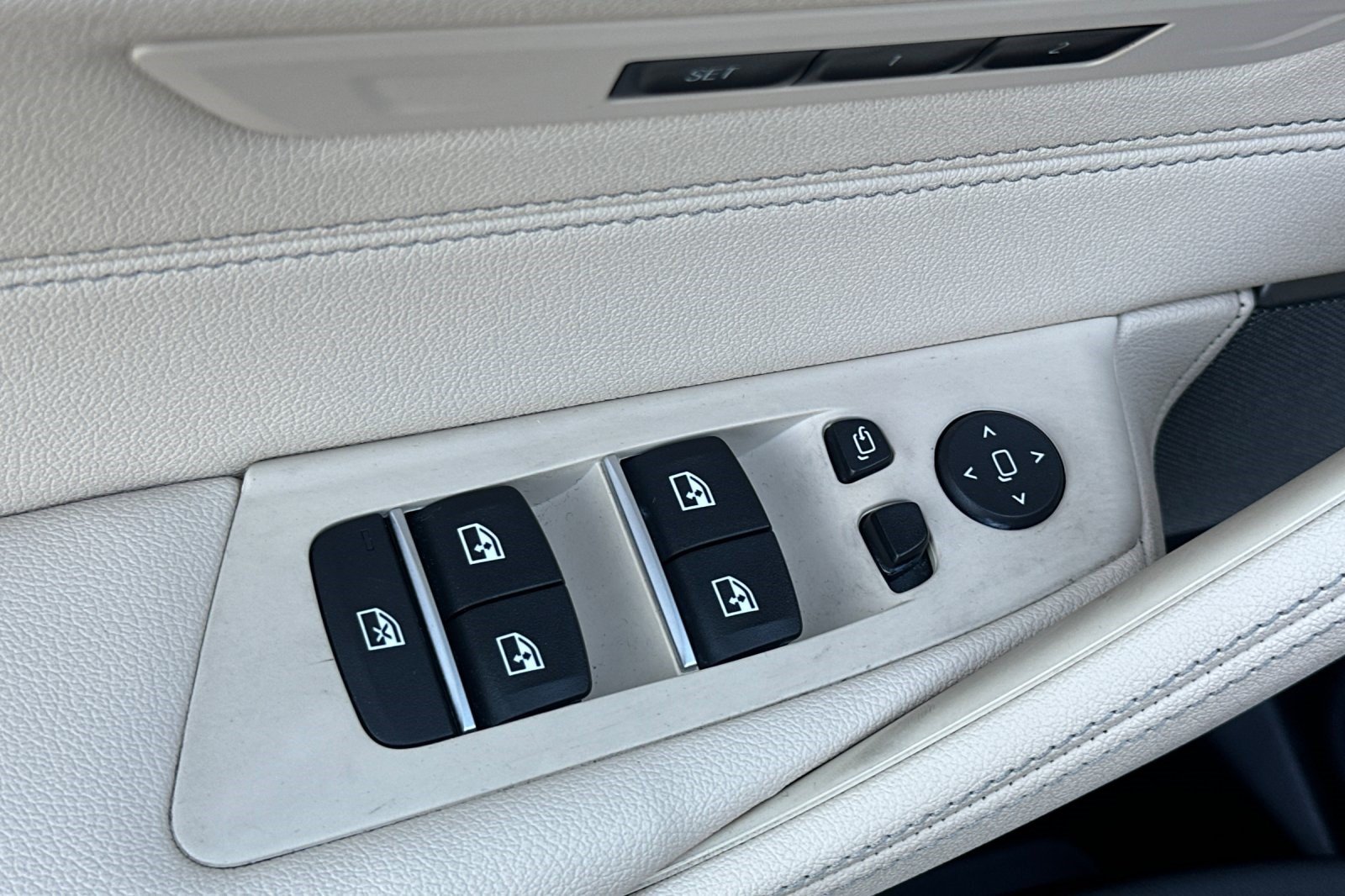 Certified 2023 BMW 540i w/ Premium Package RWD image 13