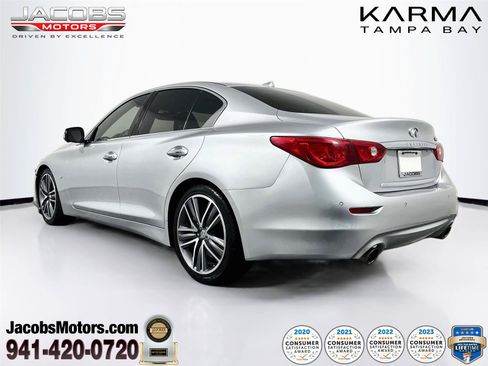 Used 2015 INFINITI Q50 w/ Deluxe Touring Package RWD image 1