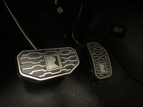 New 2025 Ford F150 XLT w/ Equipment Group 303A High image 21