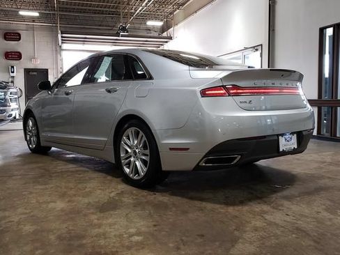 Used 2016 Lincoln MKZ w/ Equipment Group 300A Reserve FWD image 6