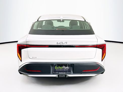 Used 2025 Kia K4 LXS FWD image 7