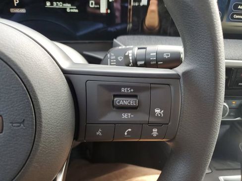 New 2026 Nissan Kicks S image 23