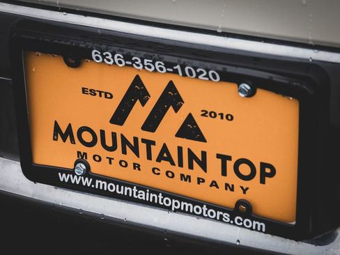 Used 2017 RAM 1500 Laramie w/ Convenience Group image 3