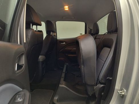 Used 2015 Chevrolet Colorado Z71 image 19