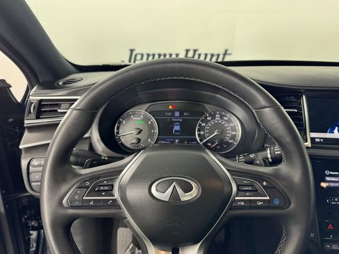 Used 2023 INFINITI QX55 Essential image 22