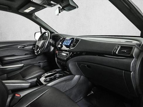 Used 2021 Honda Pilot Black Edition image 24