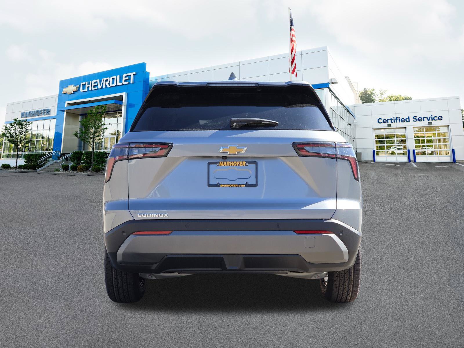 New 2027 Chevrolet Equinox LT w/ Convenience Package II FWD image 20