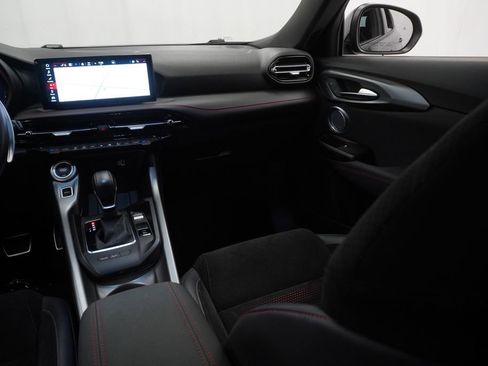 Certified 2025 Dodge Hornet R/T AWD/4WD image 29